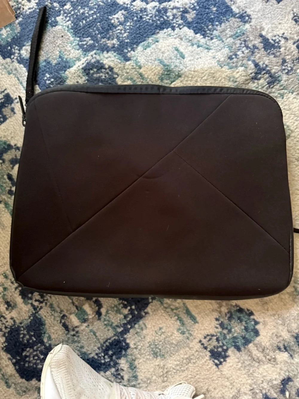Targus Black Padded Laptop computer Sleeve with Triangular Logo Neoprene 15inch